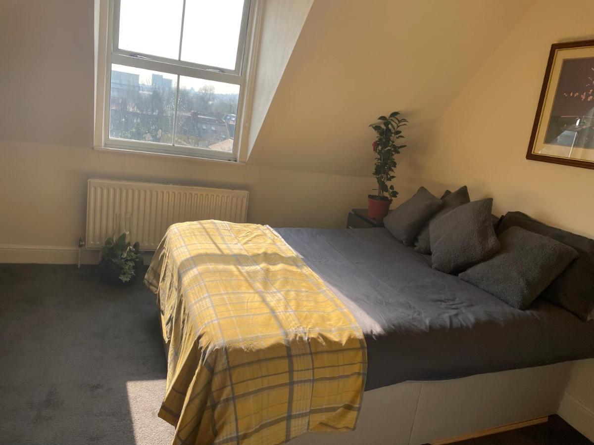 Vibrant & Cosy London Apartment Near Wembley Dış mekan fotoğraf