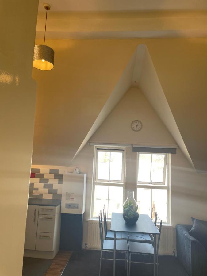 Vibrant & Cosy London Apartment Near Wembley Dış mekan fotoğraf